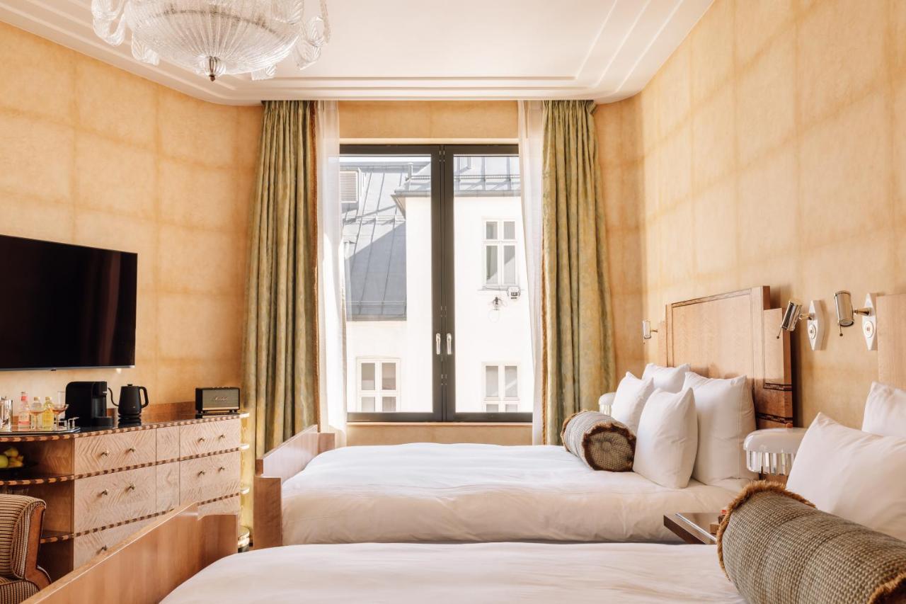 Sommerro 奥斯陆 外观 照片 A room at the Mandarin Oriental Paris